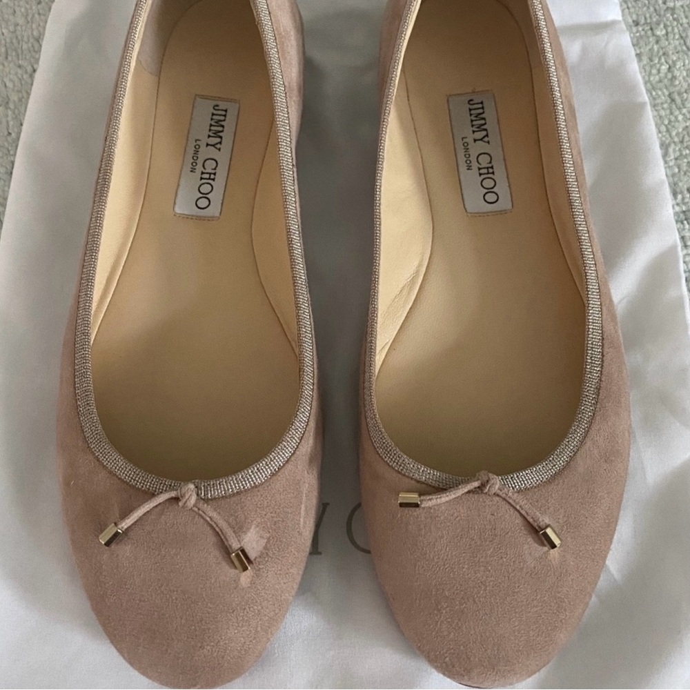 Jimmy Choo Beige Suede Flats Preloved size 40